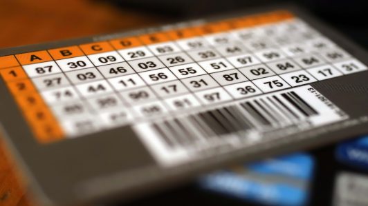 CMF propone dar flexibilidad para el retiro de la tarjeta de coordenadas para grupos específicos de clientes