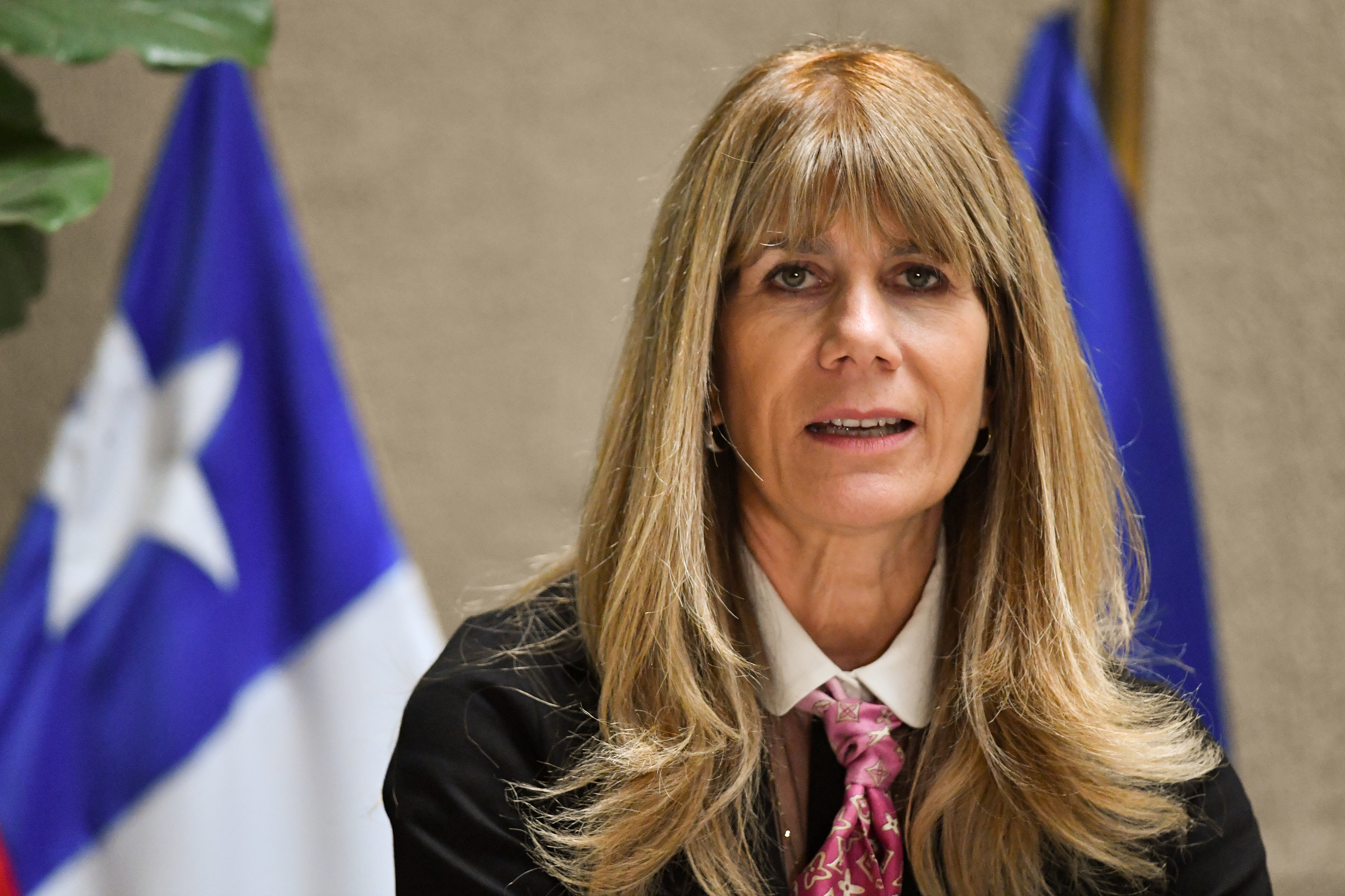 “¡Migajera!”: Ministra Rincón fue agredida verbalmente durante ceremonia en la Universidad Técnica Federico Santa María