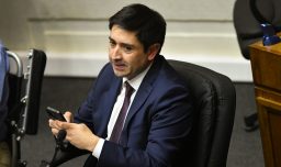 Tribunal reprogramó reformalización de senador Miguel Ángel Calisto: Es acusado de fraude al fisco