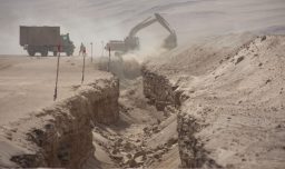 Plan Escudo Fronterizo: Construcción de zanja en la frontera norte llegó a 12 kilómetros