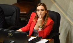 Cámara no presentará acciones contra Camila Flores: Alessandri descarta querella tras indagatoria por presunto fraude al Fisco