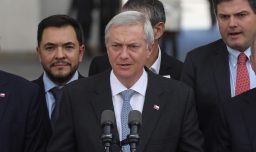 Presidente Kast hace un llamado a los jóvenes "a manifestarse en paz": "Es un momento crítico, un momento de emergencia"