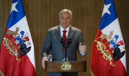 Encuesta Criteria: Aprobación presidencial de José Antonio Kast bajó 6 puntos, llegando a 36%