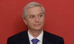 Presidente Kast por hechos violentos en establecimientos educacionales: “Si alguien destruye, tiene que perder algunos beneficios”