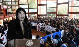 Cadem: 62% está de acuerdo con revocar la gratuidad a estudiantes que cometan actos violentos