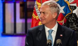 Cadem: 49% cree que el Plan de Reconstrucción beneficia a los más ricos y 44% cree que favorece a todos por igual