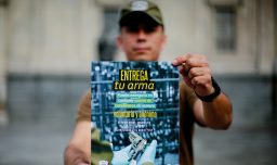Carabineros relanzó campaña de entrega voluntaria de armas de fuego: Procedimiento es anónimo