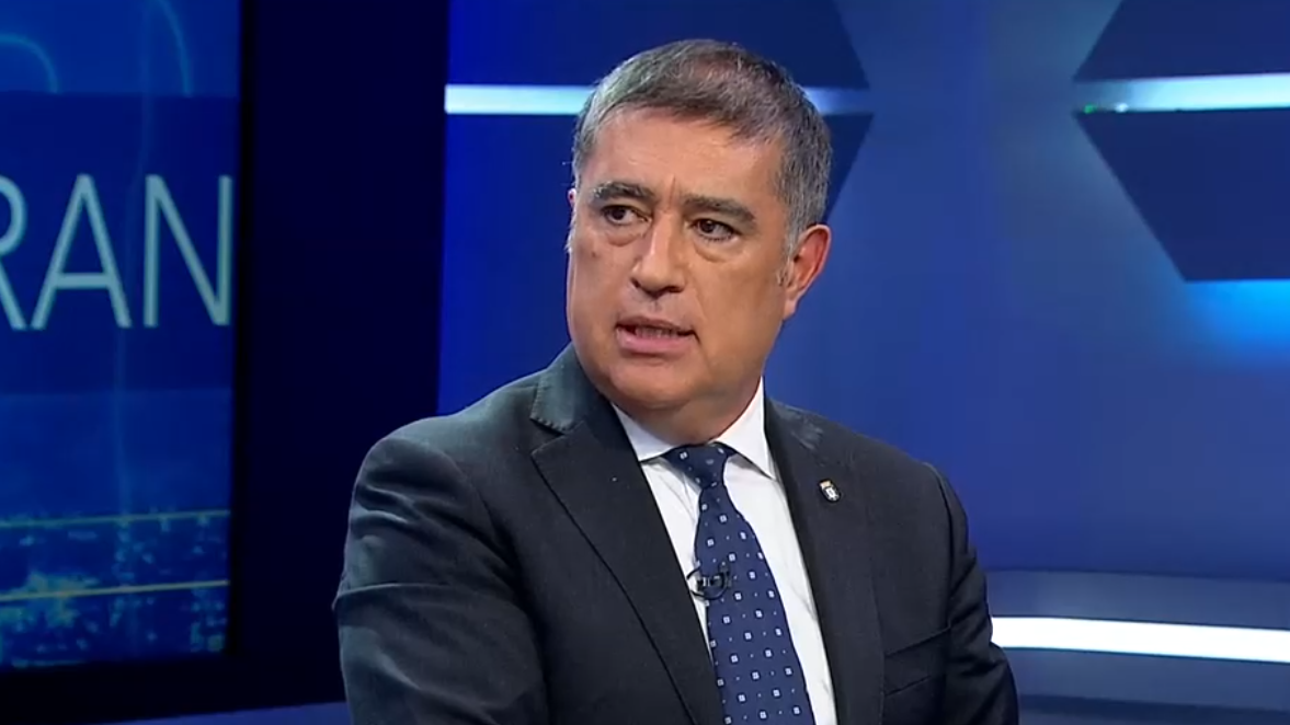 #ToleranciaCero l [Entrevista] “La comunicación no fue buena”: Desbordes cuestiona anuncio del alza de combustibles, pero dice sentirse “cómodo con el estilo del Presidente Kast”