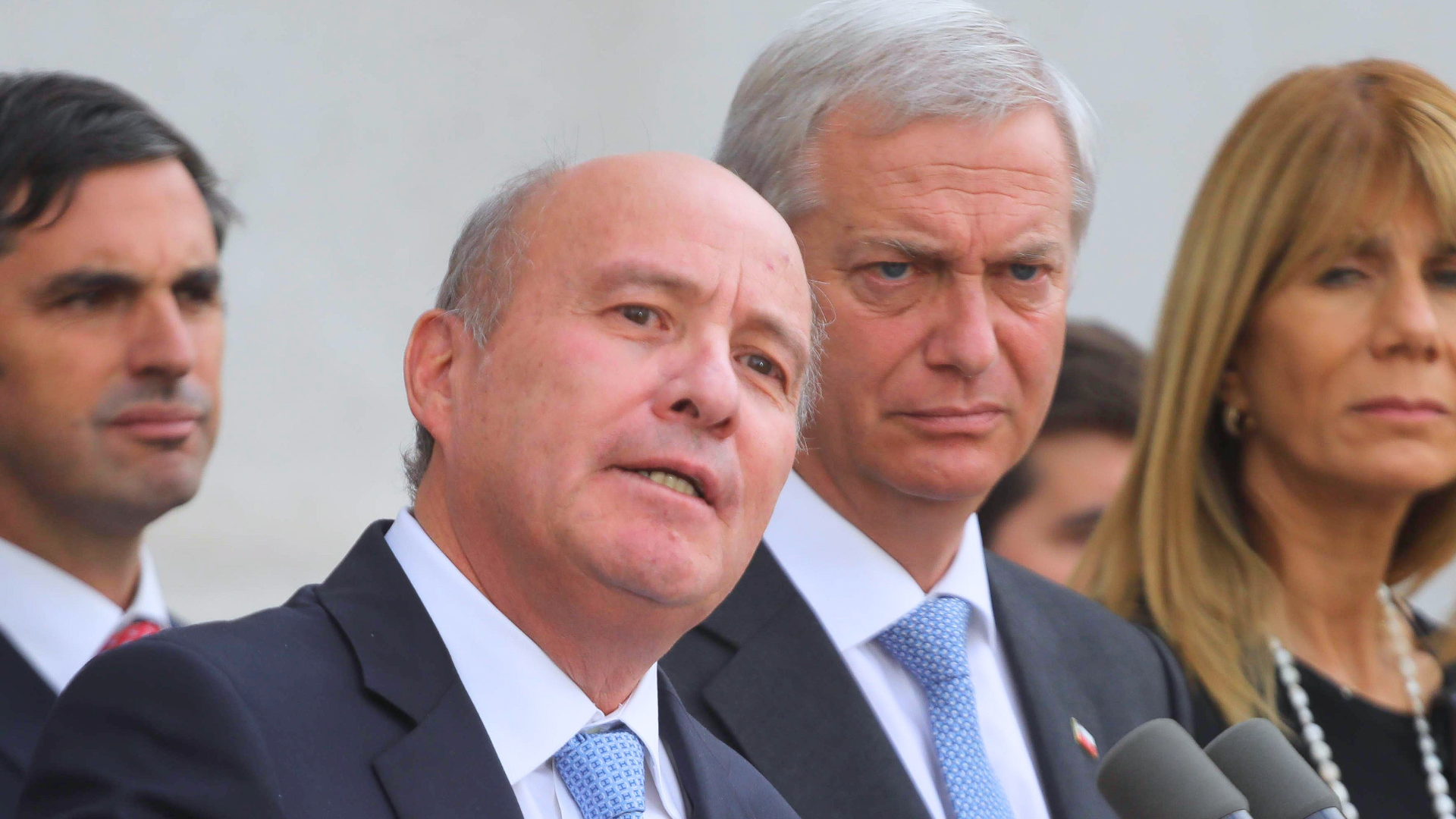 #CNNChileRadio | [Entrevista] Oposición denuncia “reforma tributaria disfrazada de ley” en paquete de reconstrucción impulsado por el Gobierno