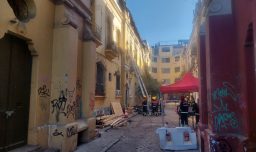 Hallan segundo cuerpo en casona colapsada tras incendio en centro de Santiago