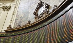 IPSA sube más de 300 puntos impulsado por acciones de Latam y tregua en Medio Oriente