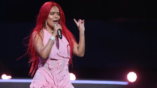 Karol G hace historia en Coachella: ¿Cómo ver gratis el show de la primera latina en encabezar el festival?