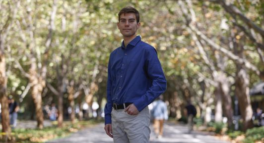 Joven estudiante chileno que desarrolló dispositivo contra el cáncer logra ingresar a prestigioso doctorado de Harvard y MIT