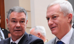 Ossandón apunta "error clarísimo" del Gobierno por almuerzo de camaradería: "Hay que tener cuidado con lo que se transmite"