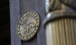 Sondeo del Banco Central prevé una inflación del 4,3% y tasas de interés del 4,5% ante alza del petróleo