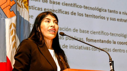 CRUCH analiza ataque a ministra Lincolao en la UACh: “Hubo un error en la estrategia de diálogo, no se le puso un plazo”