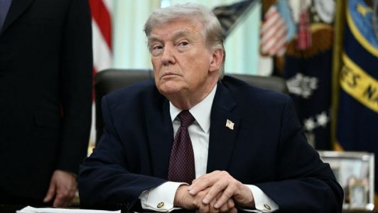 Funcionarios de Estados Unidos aún esperan que negociaciones eviten una escalada de ataques en Irán esta noche