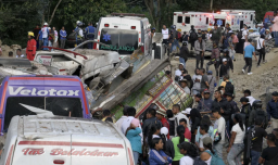 Colombia: Ataque con explosivos en carretera dejó al menos 20 fallecidos