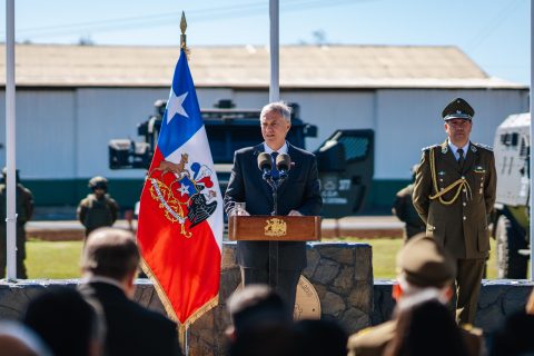 Presidente Kast conmemora crimen de Carabineros en Arauco: "Hay que dar una señal clara a la nación de que estos crímenes horrendos no quedan impunes"