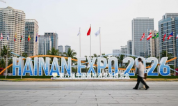 Autos voladores que cuestan hasta 260 millones de pesos chilenos: China exhibe lo último en tecnología en la Feria de Hainan