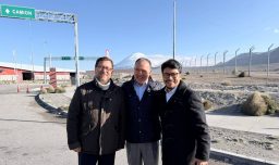 Canciller chileno se reunió con su par boliviano en la frontera norte: "Nuestros países tienen que seguir avanzando"