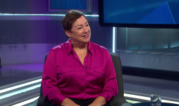 Beatriz Sánchez cuestiona Ley de Reconstrucción: “Lo que hemos visto favorece a la gran industria y al 1% más rico”