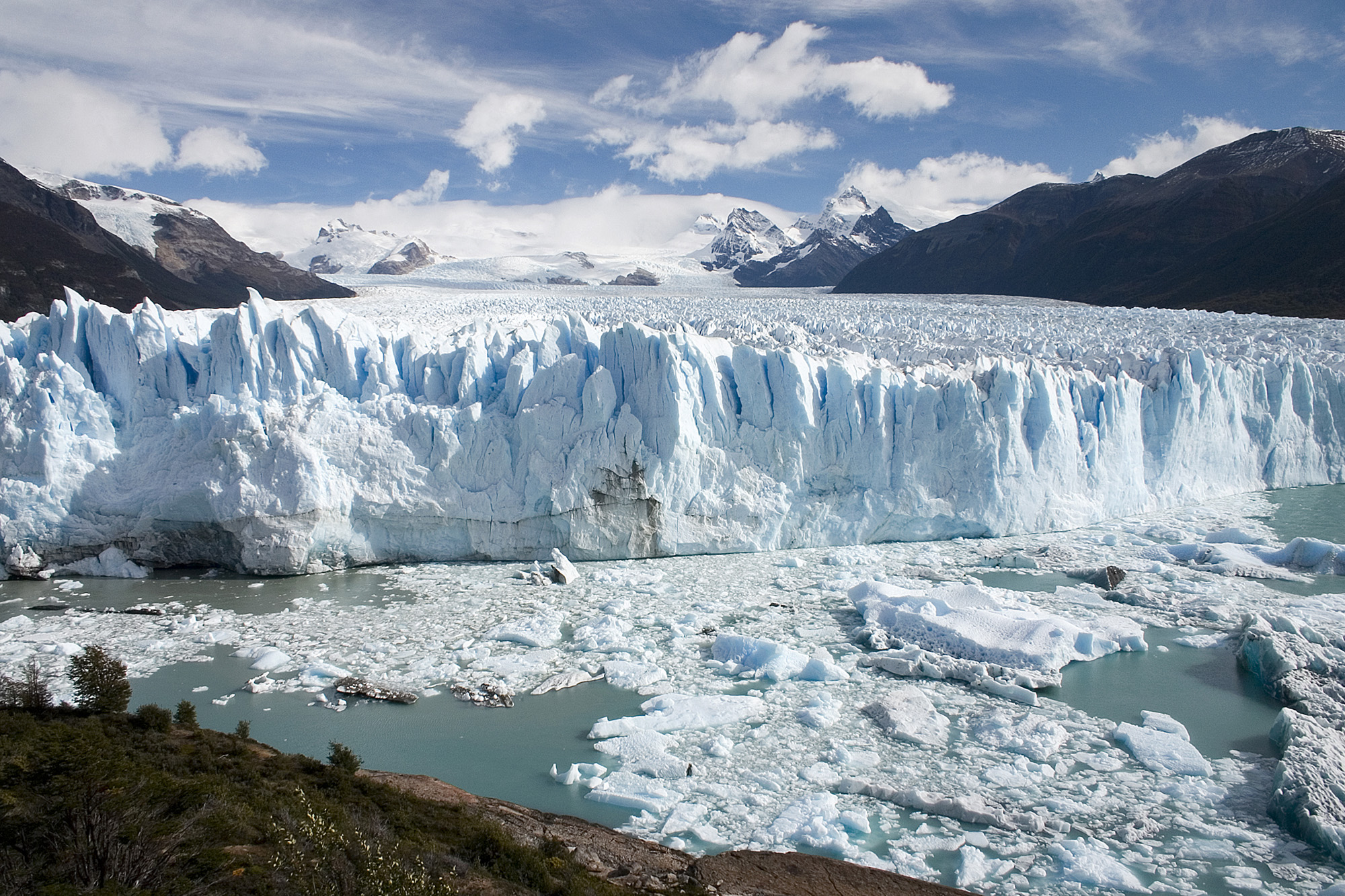 UNESCO warns about the disappearance of iconic World Heritage glaciers by 2050